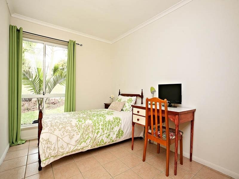 13 Constellation Way, Wynnum QLD 4178