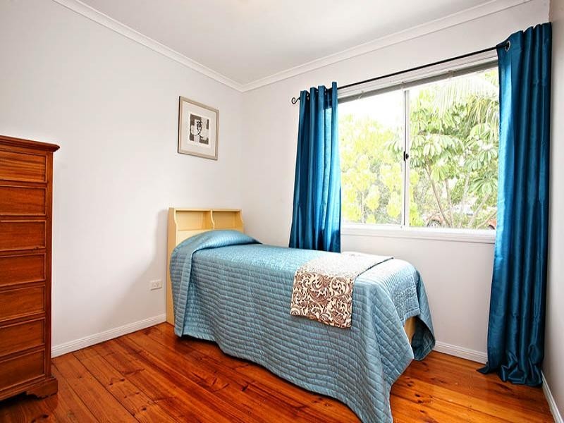 13 Constellation Way, Wynnum QLD 4178