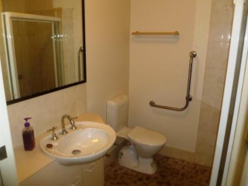 Unit 25 40 Carmichael Court, Wynnum West QLD 4178