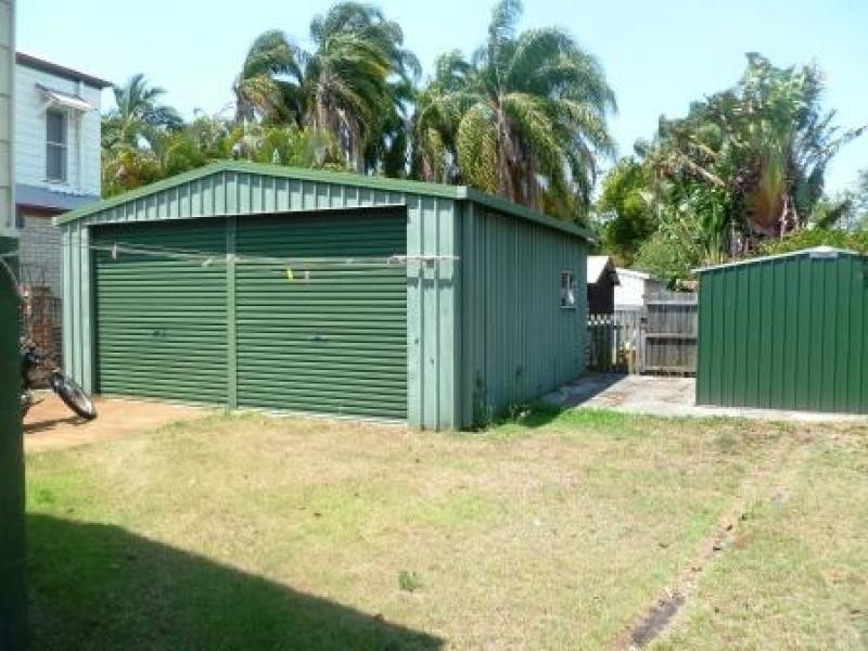 21 Waterloo Esplanade, Wynnum QLD 4178
