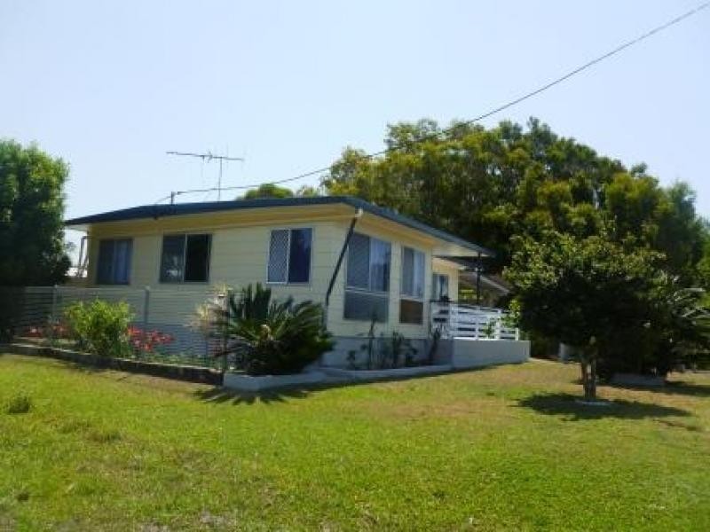 60 Esplanade, Toorbul QLD 4510