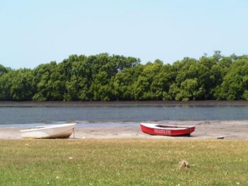 60 Esplanade, Toorbul QLD 4510