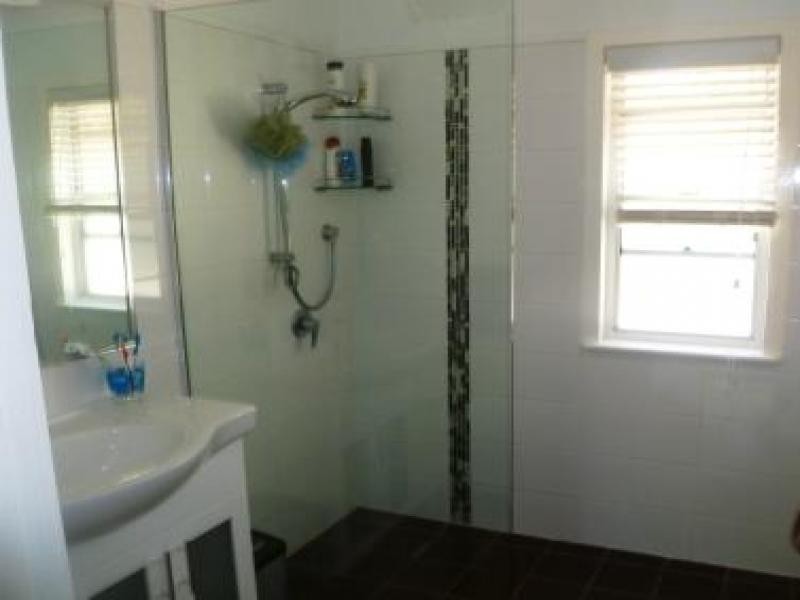 3 Wassell Street, Wynnum QLD 4178