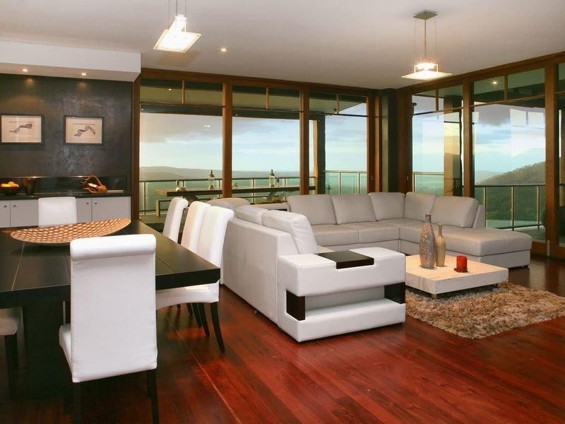 948 Mt Nebo Road, Jollys Lookout QLD 4520