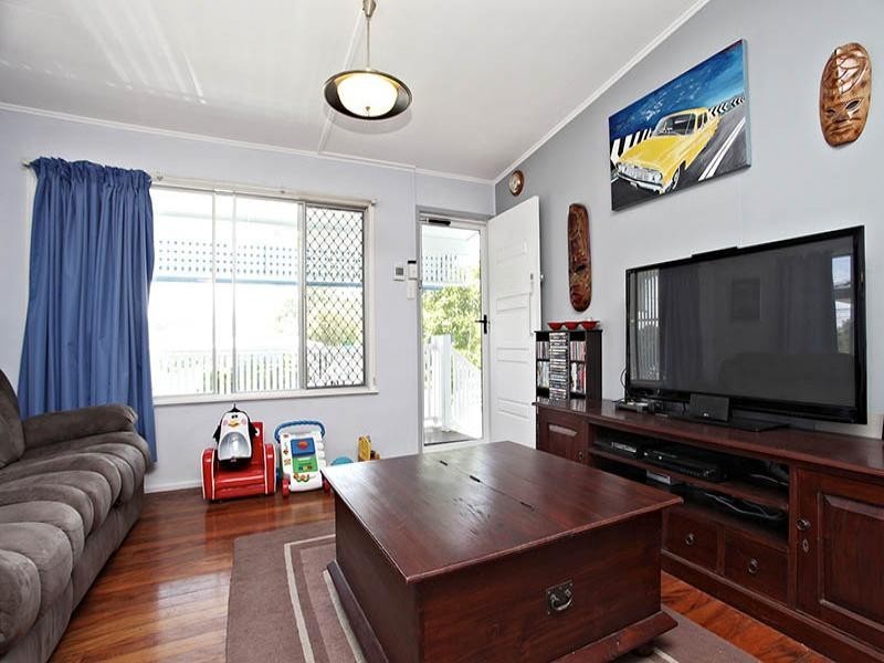 29 Meilandt Street, Wynnum QLD 4178
