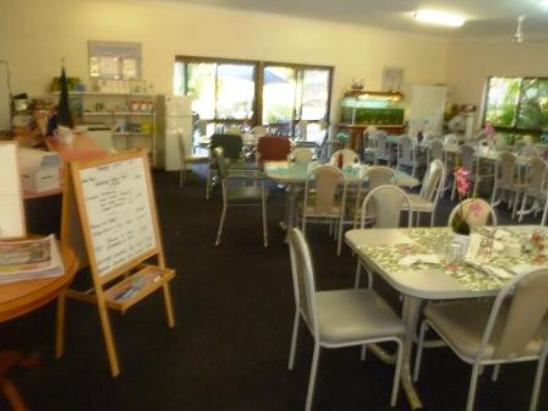 Unit 49 15 Carmichael Court, Wynnum West QLD 4178