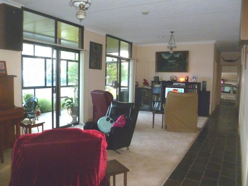 59 Macdonald Street, Lota QLD 4179