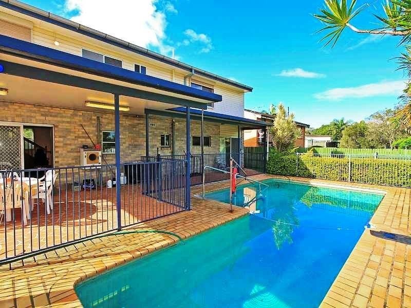 153 Kianawah Road, Wynnum West QLD 4178