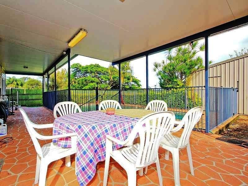 153 Kianawah Road, Wynnum West QLD 4178