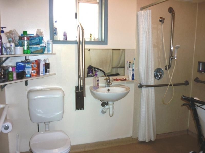 153 Kianawah Road, Wynnum West QLD 4178