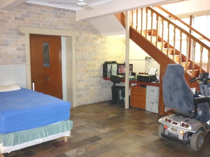 153 Kianawah Road, Wynnum West QLD 4178