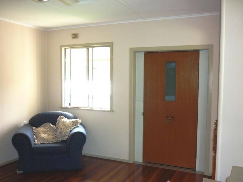 153 Kianawah Road, Wynnum West QLD 4178