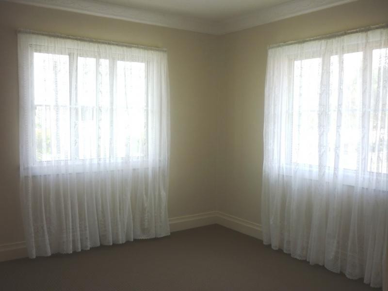 77 Southwick Street, Wynnum QLD 4178