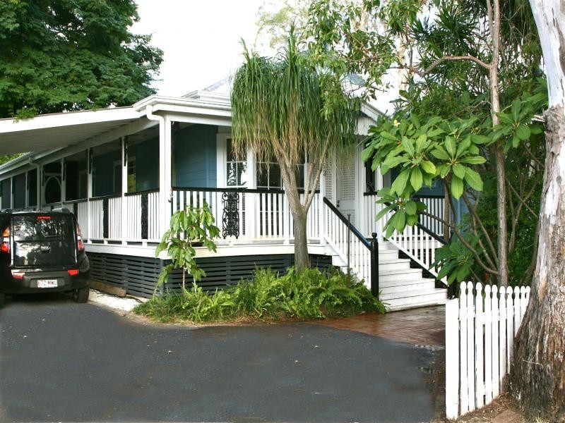 63 Coombe Avenue, Hope Island QLD 4212