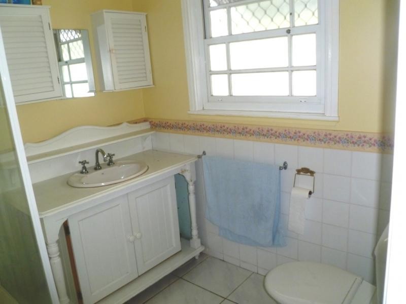 63 Coombe Avenue, Hope Island QLD 4212