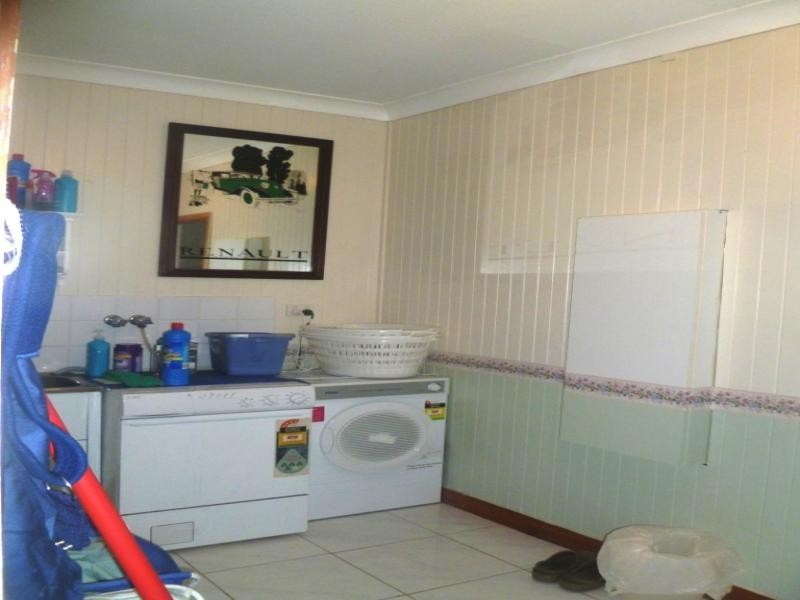 63 Coombe Avenue, Hope Island QLD 4212