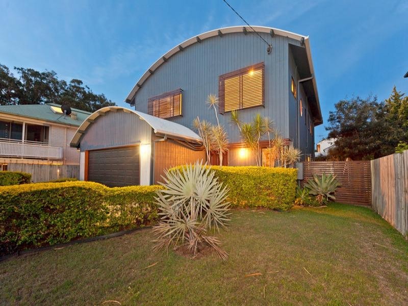 2 Macdonald Street, Lota QLD 4179