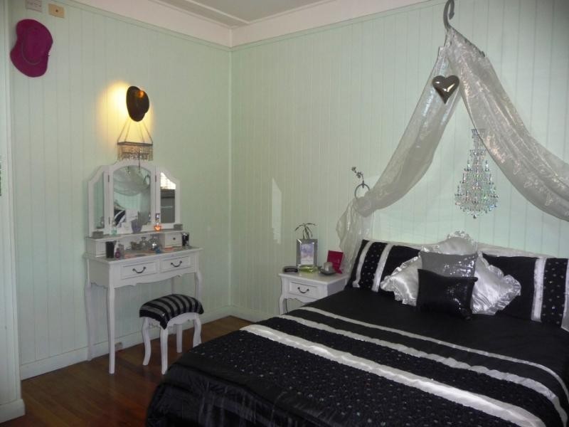 6 Villiers Street, Lota QLD 4179