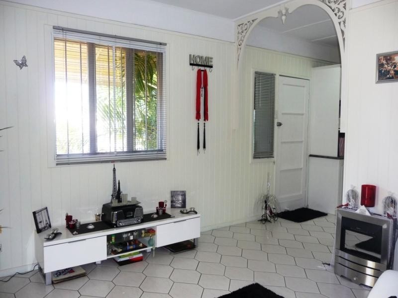 6 Villiers Street, Lota QLD 4179