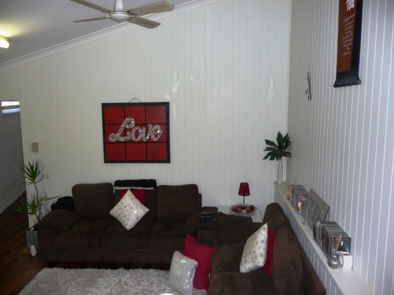 6 Villiers Street, Lota QLD 4179