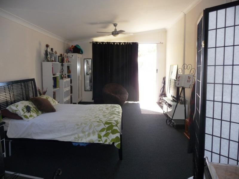 6 Villiers Street, Lota QLD 4179