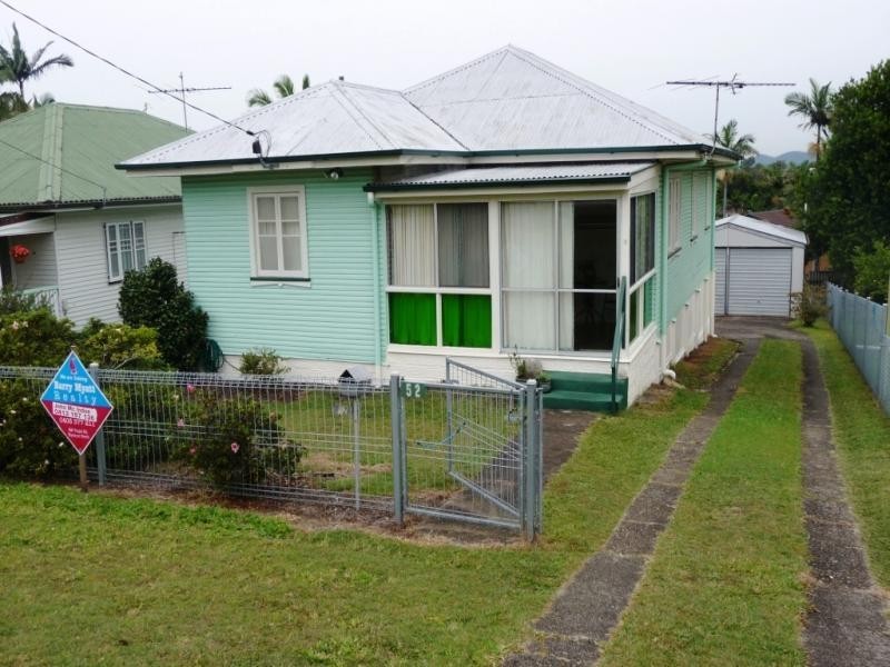 52 Roseneath Pde, Wynnum QLD 4178