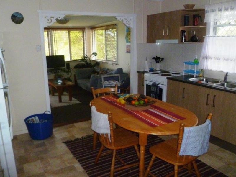 42 Leslie Street, East Ipswich QLD 4305
