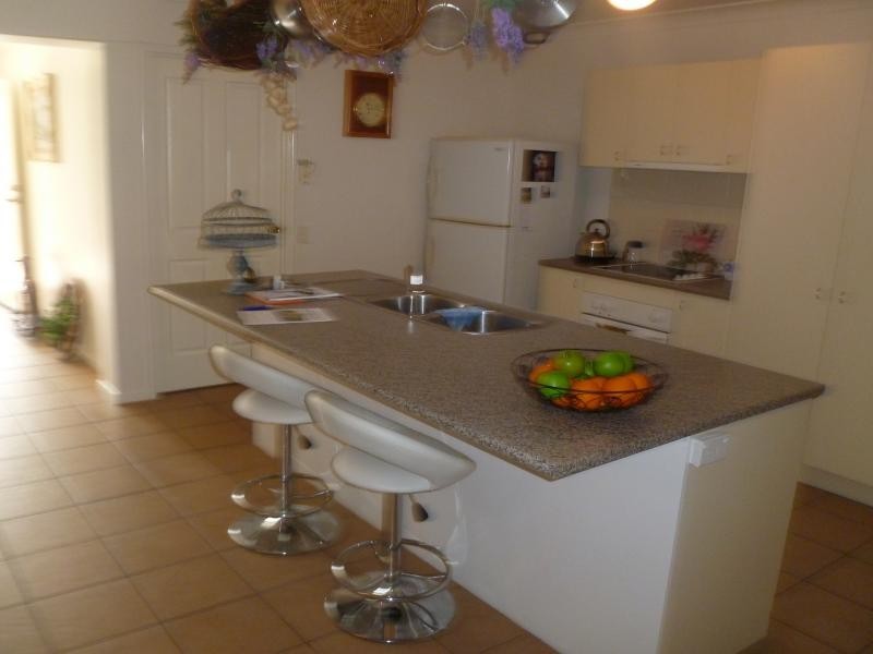 7 Virginia Place, Wynnum West QLD 4178