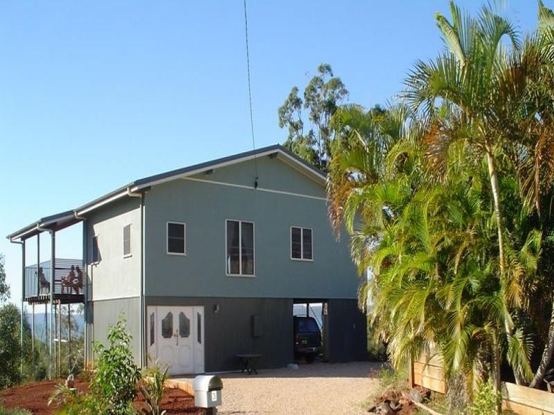 3 Island Outlook, Macleay Island QLD 4184