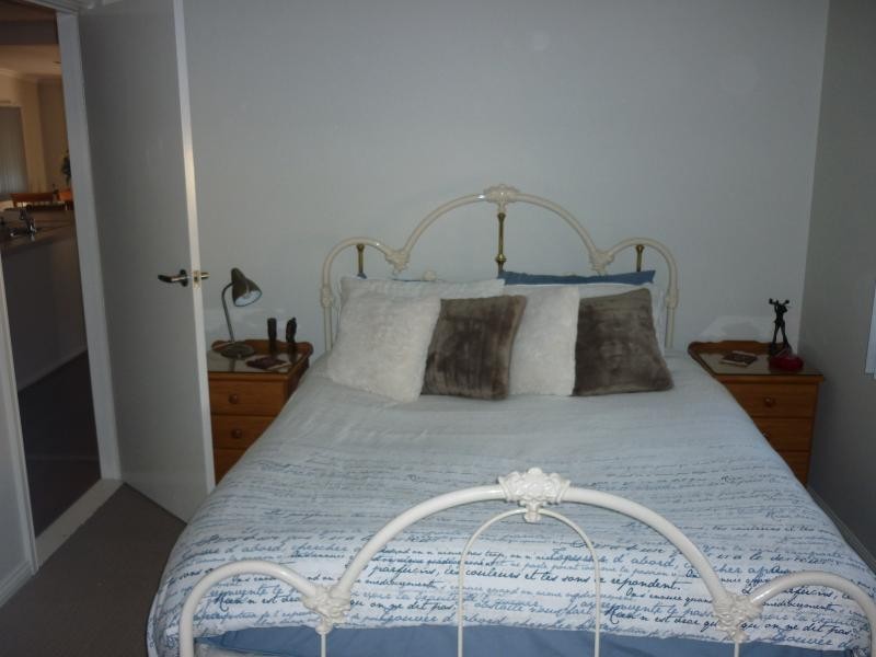 51 Sandy Camp Road, Wynnum QLD 4178