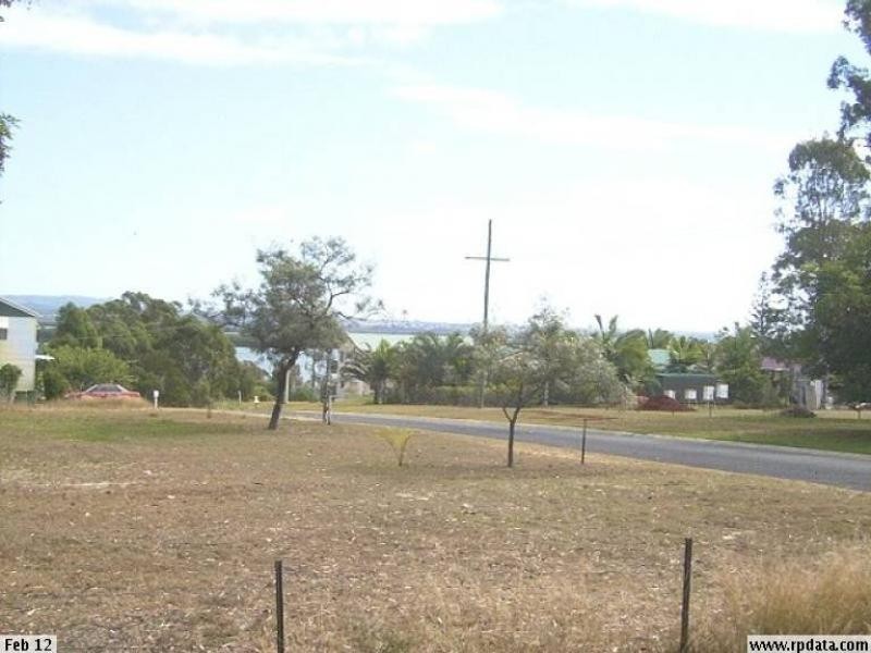 104 Channel Street, Russell Island QLD 4184