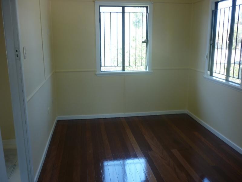 512 Tingal Road, Wynnum North QLD 4178