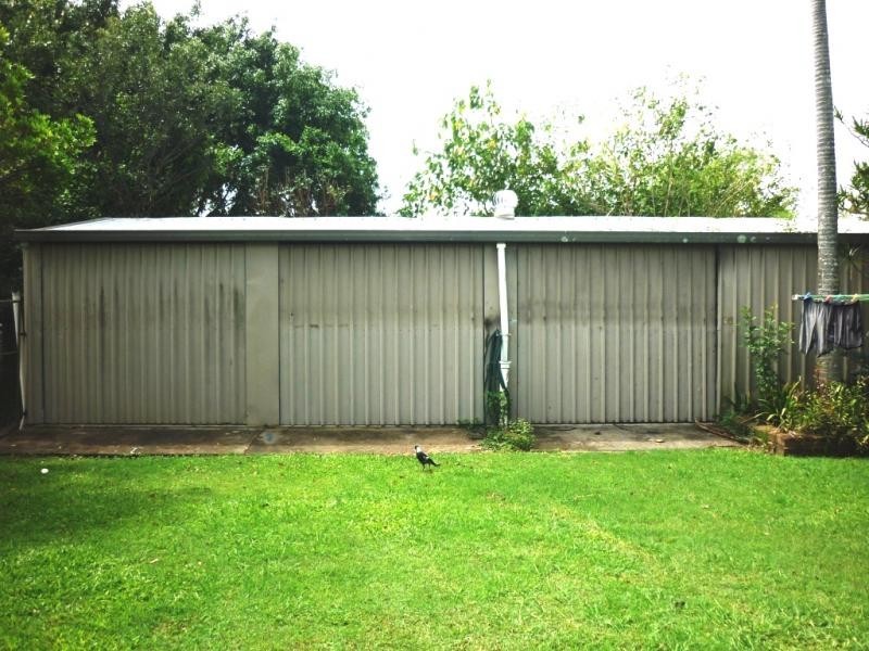 153 Kianawah Road, Wynnum West QLD 4178