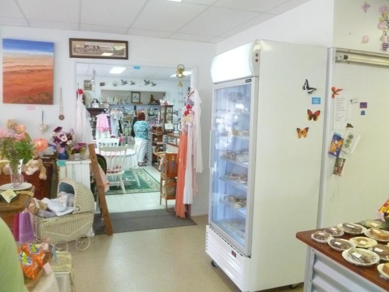 Shop 5 Reserve Street, Pomona QLD 4568