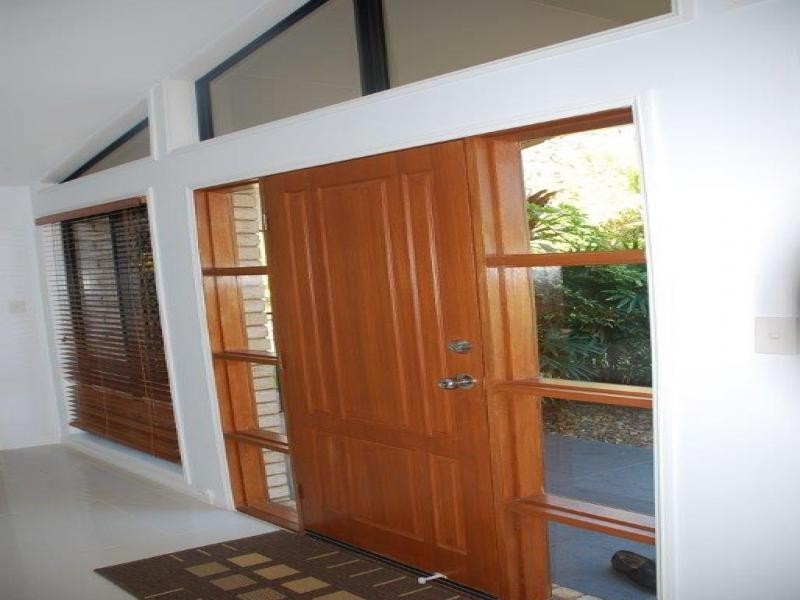 2 Whepstead Avenue, Wellington Point QLD 4160