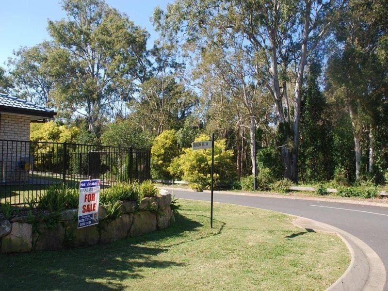 2 Whepstead Avenue, Wellington Point QLD 4160