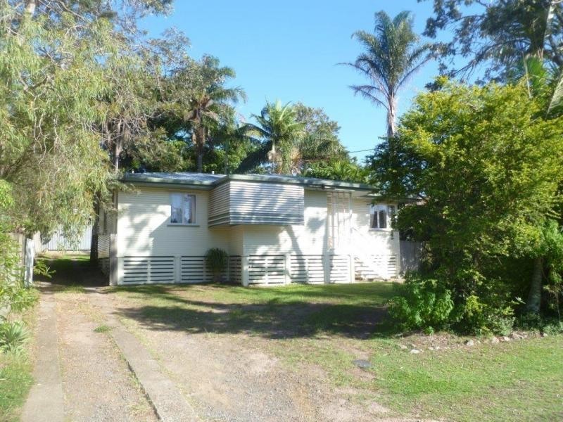 21 Hellyer Street, Wynnum West QLD 4178