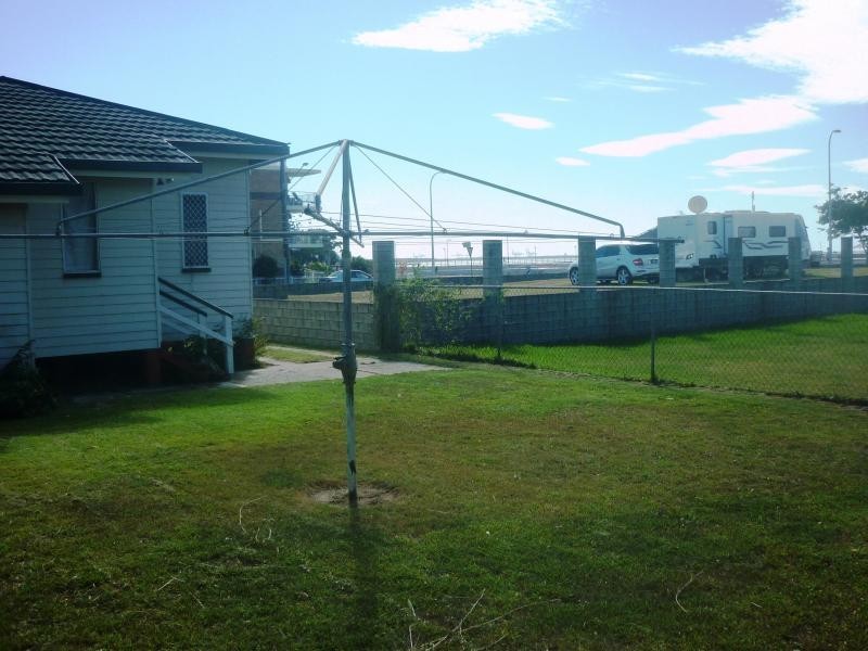 10 Clara Street, Wynnum QLD 4178