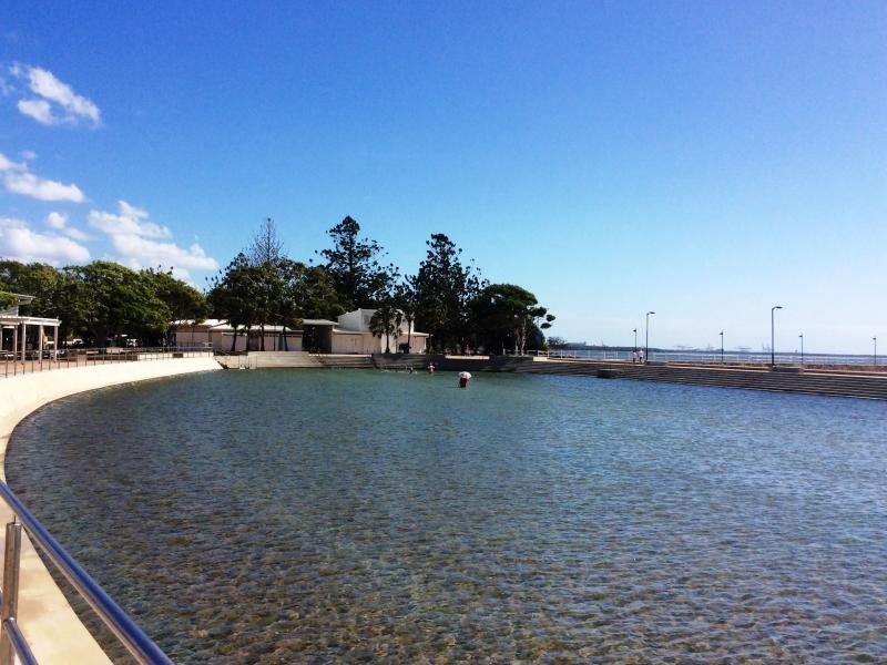 10 Clara Street, Wynnum QLD 4178