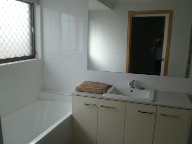 11 Moana Crescent, Birkdale QLD 4159