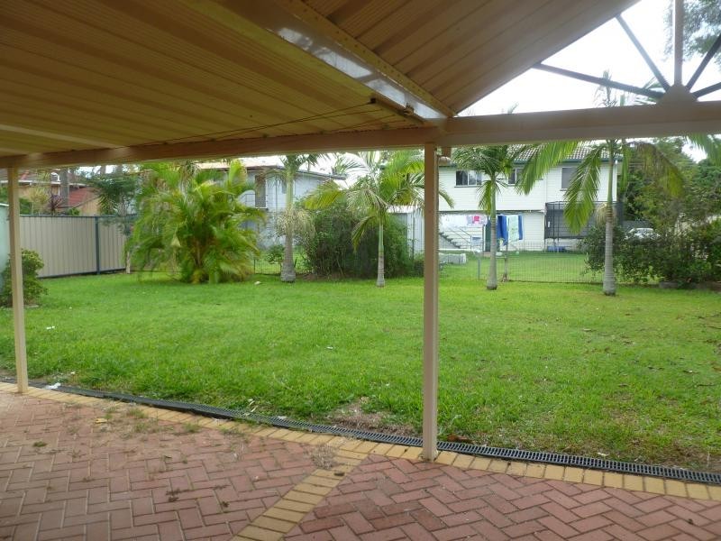 11 Moana Crescent, Birkdale QLD 4159