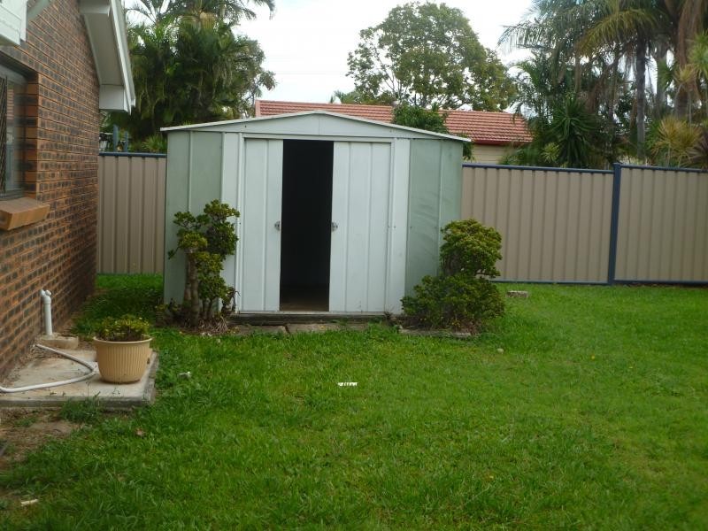 11 Moana Crescent, Birkdale QLD 4159