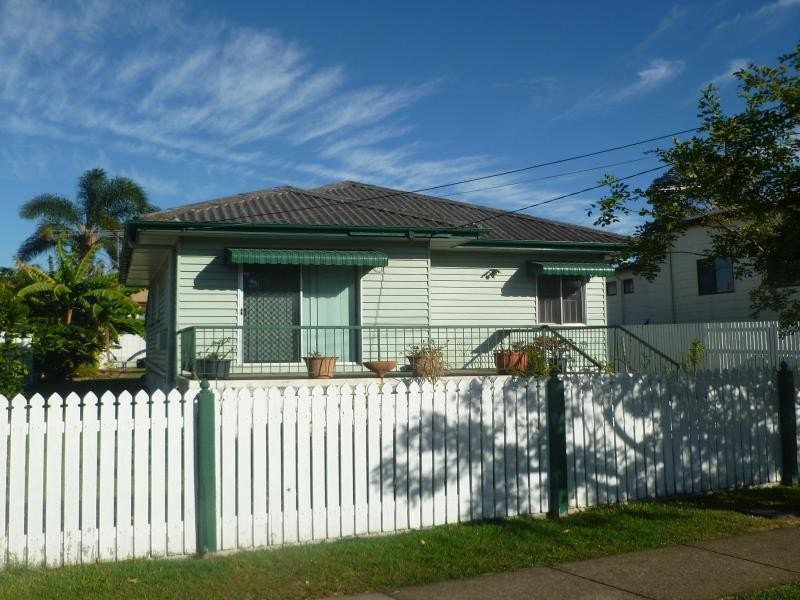 38 Daisy Street, Wynnum QLD 4178
