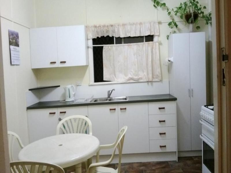 38 Daisy Street, Wynnum QLD 4178