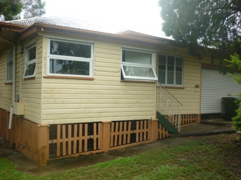 141 Sibley Road, Wynnum West QLD 4178