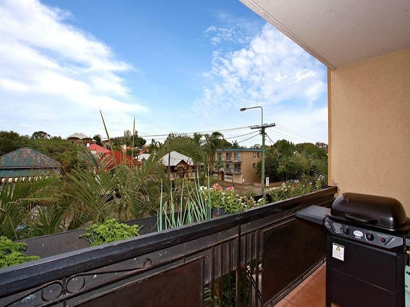 4/70 Latrobe Street, East Brisbane QLD 4169