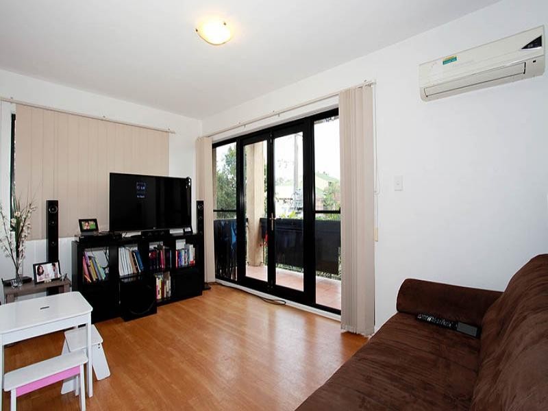 4/70 Latrobe Street, East Brisbane QLD 4169