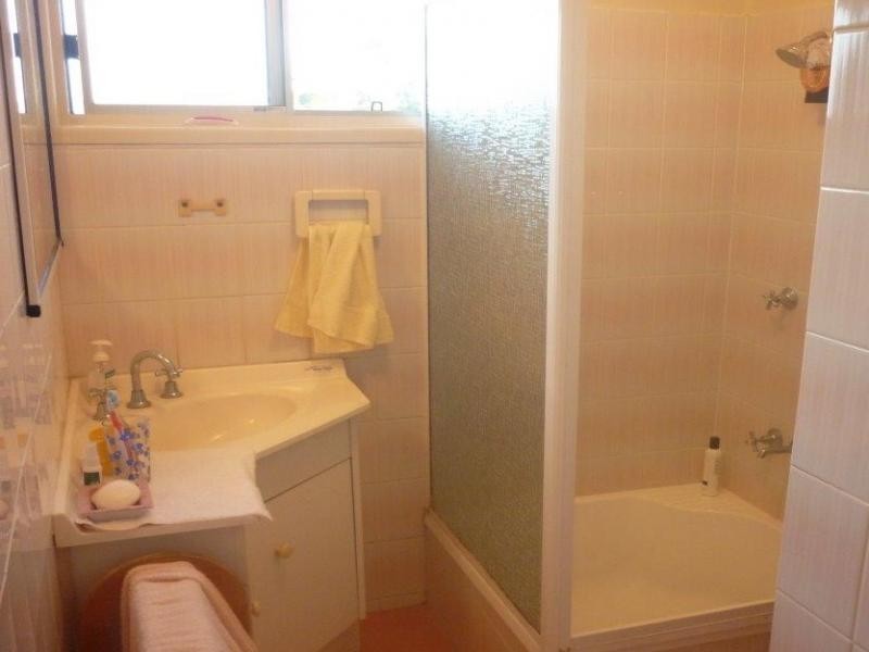 85 Malabar Street, Wynnum West QLD 4178