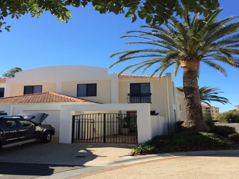 59/8845 Magnolia Drive, Hope Island QLD 4212