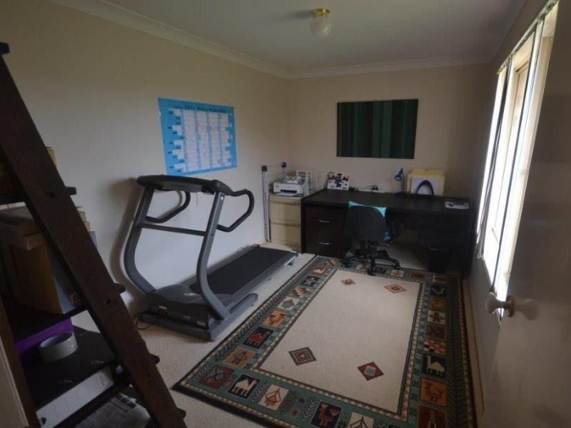 20 Tracey Street, Wynnum West QLD 4178